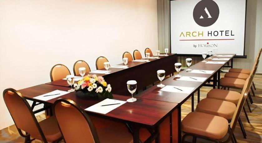 Arch 3* Bogor